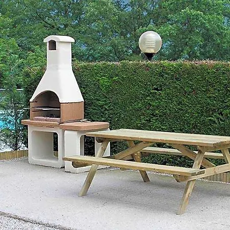 Elettra Aparthotel 3*